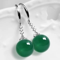 Boucles d'oreilles pendantes en argent avec perles de jade vert et oxydes de zirconium - Or Blanc avec Zircon Vert