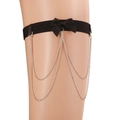 Sexy black elastic thigh ring with satin bow and tiered silver fringe chains - Silver