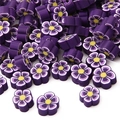 Perles fleurs en pâte polymère violette avec centre jaune pour bijoux DIY - 30 Pièces/Paquet (10x4mm) / Violet foncé