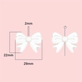 Witte vlinderkraal 29x22mm met parelglans voor het zelf maken van sieraden en DIY - Strik / 4-Delige Set / Parelwit