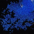 Leuchtende königsblaue Glasperlen für Nailart und kreative DIY-Harz-Dekorationen - 30g/Packung Durchmesser 2-3.5mm / Königsblau
