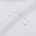Cadena de extensión plateada para collares con colgantes de tulipán en seda blanca - Estilo Tulipán Plateado