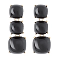 Détail de boucles d'oreilles pendantes en résine noire avec triple carré doré élégant - Boucles d'Oreilles Triple Pendant Noir et Or (E12020)