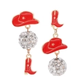 Detalle de pendientes de sombrero y bota de vaquero en esmalte rojo vivo - Rojo