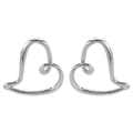 Pendientes de corazón hueco en aleación plateada con un diseño calado elegante y moderno - Pendientes Plateados (E13258)