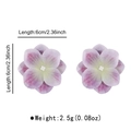 Detalle de pendientes de flores con degradado rosa e información de dimensiones - Flor Degradada Fresca (E13817) / 6cm / Degradado Rosa Púrpura