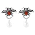 Pendientes vintage de abeja con cristal rojo y detalles de colgante de perla barroca - Pendientes de Gota de Abeja y Perla / Pendientes de plata