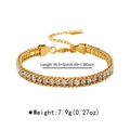 Vista de detalle de pulsera de cadena chapada en oro de 14k con strass y cierre de langosta - Cadena de Tenis de Cuerda Retorcida con Diamantes de Imitación Blancos / Dorado