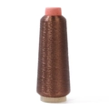 Fil à broderie métallique marron brillant sur bobine pour couture de précision - Café Clair