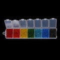 7-Farben 2mm Glasperlen-Set in transparentem Kunststoff-Organizer für DIY-Schmuck - Mittlerer Stil