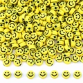 Helder gele ronde platte acryl kralen met zwarte smiley ontwerpen voor DIY sieraden maken - Zwart Letter / 50 Stuks / Geel