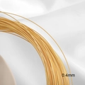 Bobina de hilo de cobre chapado en oro de 18K y 0.4mm para creación de joyas DIY - 0.4mm Diámetro / 1 Metro / Dorado