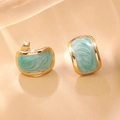 Elegante goldene geometrische Ohrstecker mit grünem Marmor-Emaille und poliertem Finish - Blau
