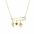 Goldene Halskette mit Jungen- und Mädchenanhängern und rotem Herz-Geburtsstein - Januar Stil