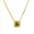 Collana con ciondolo in zircone giallo-verde a taglio quadrato dorato - Stile Agosto