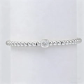 Elegante pulsera de cuentas plateadas con piedra de nacimiento cuadrada en soporte blanco - Abril-Plateado