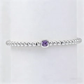 Pulsera de cuentas plateadas con una piedra de nacimiento violeta de corte cuadrado - Febrero-Plateado
