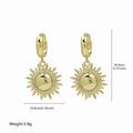 Boucles d'oreilles soleil dorées vintage avec zircons blancs et fini poli - Style Zirconia à Base Radiante