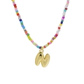 Collana di perline colorate fatta a mano con ciondolo a lettera N placcato oro - Ciondolo Lettera N Dorato (Collana N)