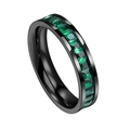 Bague éternité en acier noir ornée d'une rangée de zircons carrés de couleur émeraude - US 5 / Anneau Noir + Zircon Vert
