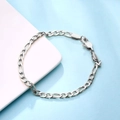 Bracelet chaîne Figaro en acier inoxydable argenté avec un fermoir mousqueton - Bracelet Chaîne Figaro (C020) / Argent