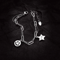 Pulsera de doble capa de acero inoxidable plateado con colgantes de cara feliz y estrella - Pulsera Estrella Sonriente con Cadena Gruesa y Serpiente (C028)