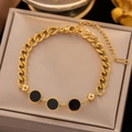 Bracelet chaîne dorée avec pendentif en émail noir et extension en acier inox - 3 plaques rondes noires (S4265) / Or