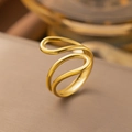 Minimalistischer doppellagiger Wellenring aus Titanstahl in Gold mit offenem Design - Hohler Kreuzring Gold