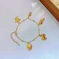 Goldenes Edelstahl-Fußkettchen mit Anhängern von Schildkröte, Seepferdchen und Krabben - Fünf-Meeresbewohner-Stil (B5091)