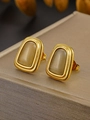 Boucles d'oreilles vintage dorées avec pierre œil de chat rectangulaire sur un coffret - Boucles d'Oreilles Seules (E104A) / Oeil de Chat Blanc