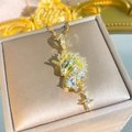 Collana di lusso a forma di unicorno dorato con zirconi brillanti e ciondolo a stella - Oro