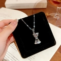 Elegante silberne Sanduhr-Halskette mit Zirkonia-Anhänger an einer feinen Schlüsselbeinkette - Silber Hohl Sanduhr