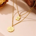 Zweilagige Titanstahlkette in Gold mit gravierten Lucky und Paris Anhängern im Set - Doppellagiger Runder und Quadratischer Plattenstil (X1050)