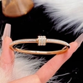 Bracelet élégant en acier inoxydable 304 or rose avec double rangée de cristaux étincelants - Rétention de Couleur par Placage sous Vide Plus d'un an / Or Rose (Plein de Strass)