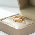 Rose gold Roman numeral titanium steel ring with a small diamond in a gift box - US 6 / Rose Gold