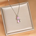 Collier chic avec pendentif chat en pierre œil de chat rose en acier inoxydable argenté - Chat en Pierre Œil de Chat Rose