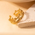 Eleganter Goldener Kronenring mit gedrehter Seilstruktur und verstellbarem Design - Verdrehter Seiltextur-Kronenstil (BJGR0108)