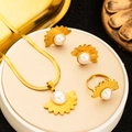 Conjunto de joyas de tres piezas en acero de titanio dorado con abanicos y perlas - Conjunto de Joyas de 3 Piezas de Pétalo de Perla Artificial