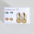 Dreiteiliges Edelstahl-Ohrringset mit goldenen Muscheln und blauen Evil-Eye-Steckern - Weiße Linie Muschel (ZYGE1464)