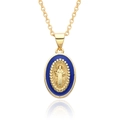 Détail du pendentif ovale en or de la Vierge Marie avec émail bleu foncé et chaîne croisée - Style de Relief Bleu Foncé (A061)