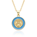 Détail d'un collier religieux en or avec pendentif Vierge Marie et émail bleu ciel - Bleu Ciel (A036)