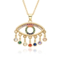 Collier Mauvais Œil doré avec pavé de zircons colorés et breloques arc-en-ciel - Sept Pendentifs en Pierres Arc-en-ciel (g189)