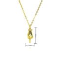Collier plaqué or audacieux avec pendentif doigt d'honneur de 20mm et zircon violet - Style de Geste du Doigt d'honneur (A431)