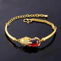 Pulsera de acero de titanio dorado con motivo de carpa koi roja y circonitas blancas - Dorado / Pulsera