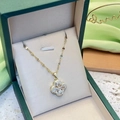 Luxurious gold four-leaf clover necklace with sparkling zircon in a green gift box - Golden White