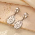 Boucles d'oreilles créoles en acier argenté avec pendentifs médaille de la Vierge Marie - Style Médaille Vierge Marie Argenté (5189)