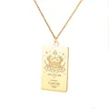 Primer plano detallado de un colgante rectangular dorado del signo zodiacal Cáncer - Dorado / Cáncer