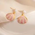 Pink enamel scallop shell earrings with round faux pearls and golden hardware - Pink And White Pattern (TYE1641)
