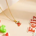 Élégant collier plaqué or avec un pendentif en émail rouge en forme de chaussette de Noël - Collier Chaussette Feuille Verte 0788