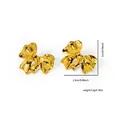 Elegante goldene Schleifenohrringe mit polierter Oberfläche und leichtem Design - Schleifen-Stil (0136)